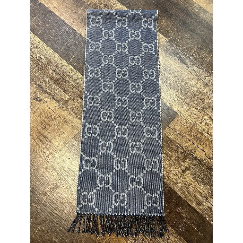 GUCCI Jacquard GG Pattern Reversible Wool Scarf In Blue & Brown Made In Italy